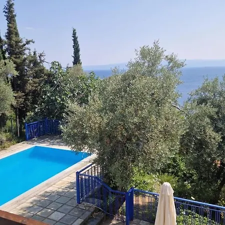 Panorama With Pool And Access Villa